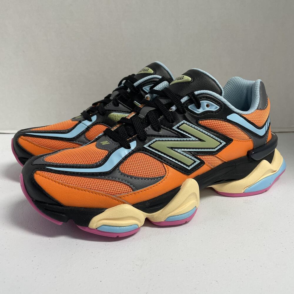 New Balance 9060 Sun Glow U9060OGB Size 9.5 Men Orange Black Halloween Chunky